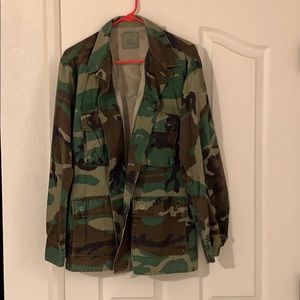 Distressed army jacket camo
